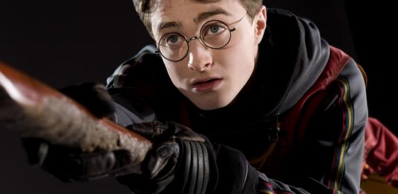 #wallpaperSlideCaption2